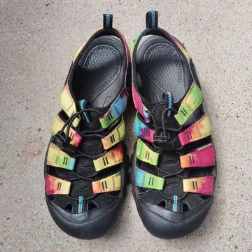 킨 뉴포트 Keen Newport H2 타이 다이
