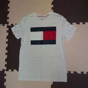 TOMMY HILFIGER 티셔츠