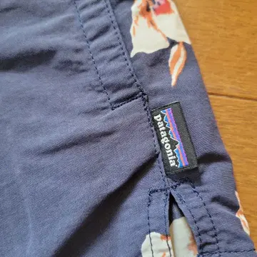 patagonia 꽃무늬 S 숏팬츠