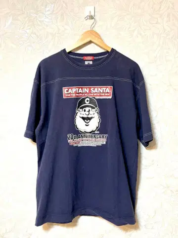 CAPTAIN SANTA 20th Anniversary 한정판 모델