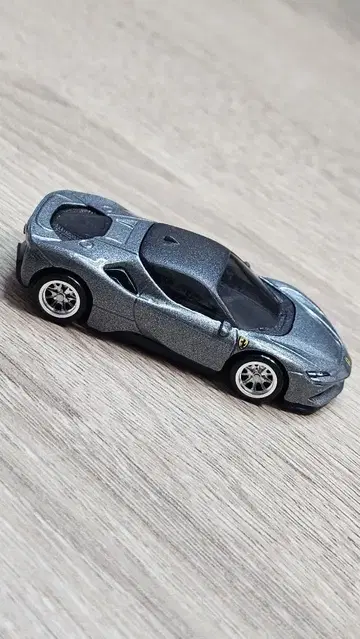 HotWheels FERRARI SF90 ***LOOSE***