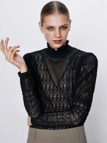 새상품 ZARA 퍼프 슬리브 스웨터 M 사이즈