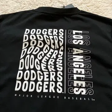 새상품 MLB LA 다저스 티셔츠 M 블랙 남성용