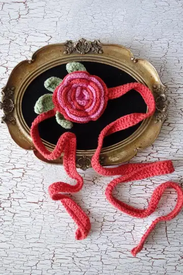 ANNA SUI 꽃 모티브 크로셰 뜨개질 초커