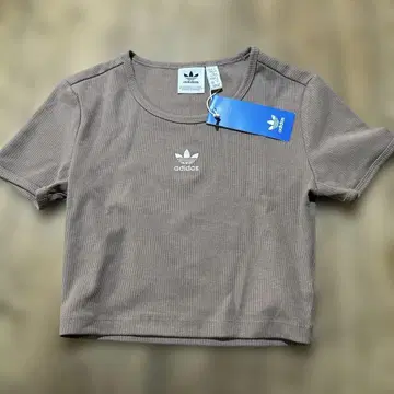 adidas 새상품 T셔츠 S사이즈
