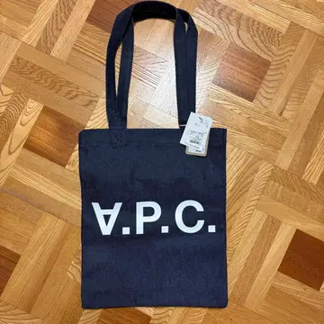 A.P.C. 토트백