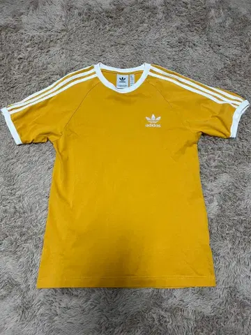 adidas T셔츠