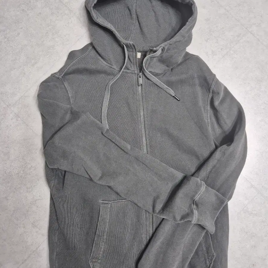 BMCLOVE hoodie Bmc mint hoodie BabyMetalClub on Bunjang Global Site.