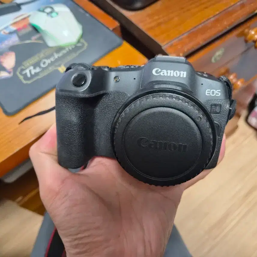 캐논 EOS R8 바디 블랙+EF컨버터