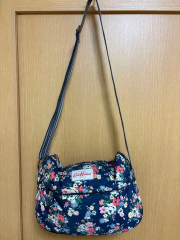 Cath Kidston 숄더백 플라워 무늬 다크 블루