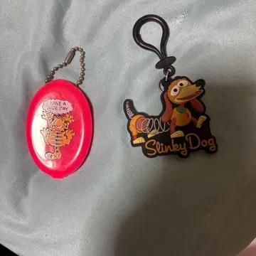 슬링키 도그 아크릴 키링