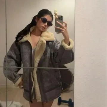 Urban outfitters Y2K 코트
