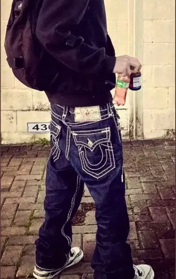 SWAG True Religion 스트레이트 데님 33