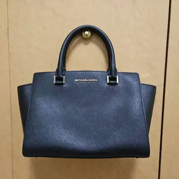 새상품급 MICHAEL KORS 블랙 핸드백