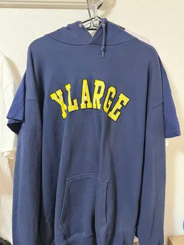 XLARGE 네이비 후드티