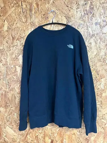THE NORTH FACE 블랙 맨투맨