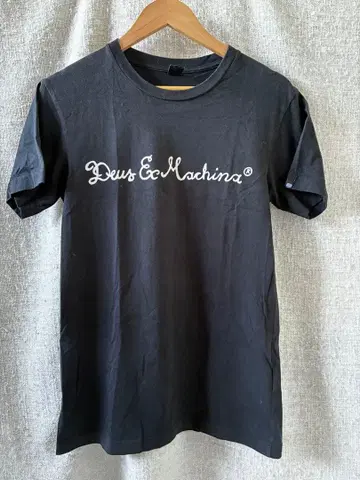 새상품급 DEUS EX MACHINA 반팔 T셔츠 XS 블랙 데우스