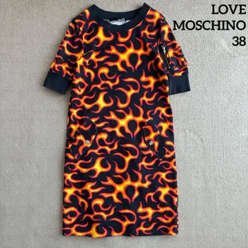 LOVE MOSCHINO 파이어 패턴 맨투맨 원피스 38 사이즈