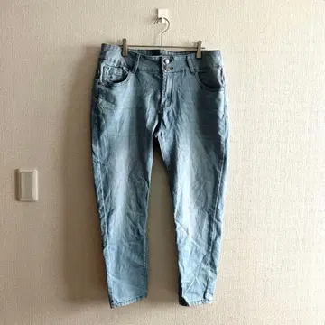 청바지 인디고 테이퍼드 데님 XL 상당 청바지 해외 브랜드 구제 의류
