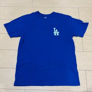 NEW ERA LA 로고 T셔츠 M 사이즈 파랑