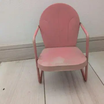 빈티지 인형용 메탈 체어