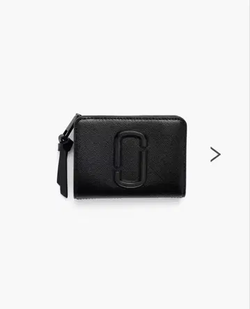 MARC JACOBS의 접이식 지갑입니다