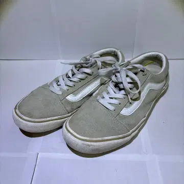Vans 베이지 스웨이드 스니커즈