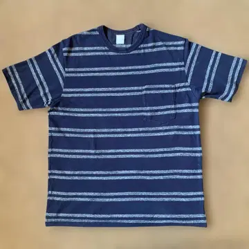 프리휠러스 NARROW STRIPED POCKET T-SHIRT