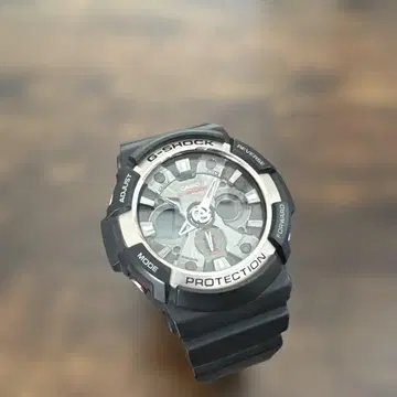 G-SHOCK GA-200 배터리 방전