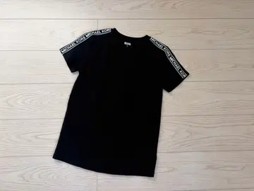 [새상품] MICHAELKORS 로고 티셔츠