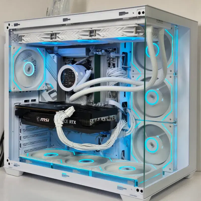 (새제품 반본체 수랭 화이트)9800X3D,32g,게이밍컴퓨터본체