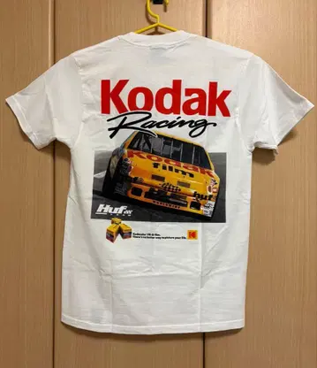 [ 새상품 미착용 ] HUF Kodak 콜라보 T셔츠 [ S사이즈 ]