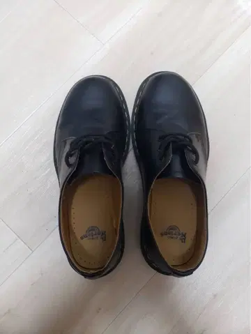 닥터 마틴 블랙 로퍼