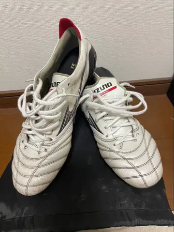 미즈노 모렐리아 네오 축구화