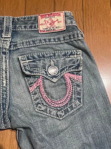 TRUE RELIGION 여성용 데님 핑크