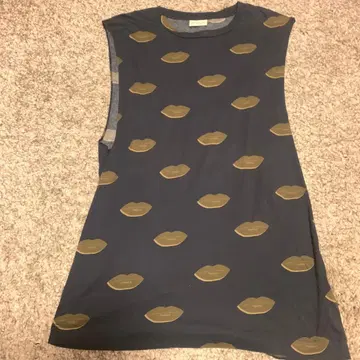 새상품급 DRIES VAN NOTEN 시착만 한 상품