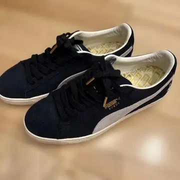 PUMA 스웨이드 로우컷 스니커즈 블랙
