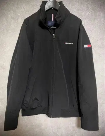 새상품급 TOMMY HILFIGER 나일론 자켓 블랙