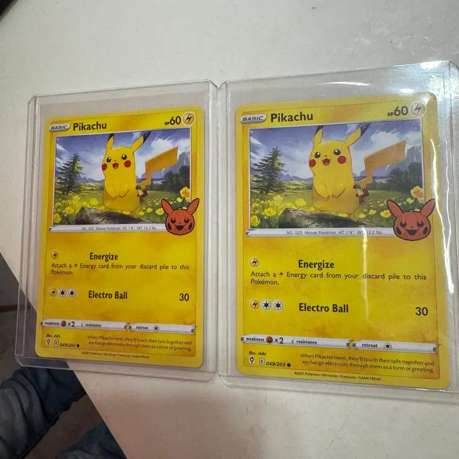 pokemon pikachu halloween card Carta Pokmon 049/203 Tcg Edicin Promo Retreat cost Pokemon Halloween Pikachu 19