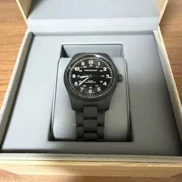 해밀턴 카키 필드 티타늄 38mm