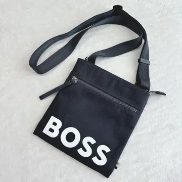 [새상품급] 휴고보스 Hugo Boss 사코슈 숄더백 로고