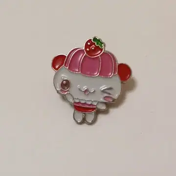 폭신폭신 케이크를 만들었어. 핑 배지 배치 브로치 헤이세이 레트로 딸기