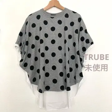 TRUBE 트루베 그레이 도트 T셔츠 블라우스 이소재