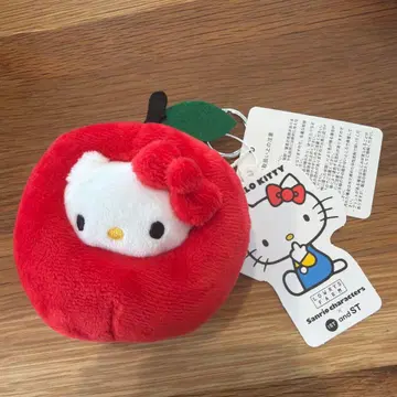 [ 새상품 미사용 ] Me % HELLO KITTY 봉제 인형 키링 사과
