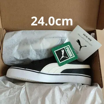 PUMA 블랙/화이트 스니커즈 V 코트 24.0cm