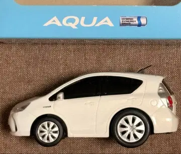 도요타 AQUA 하이브리드 아쿠아 풀백 미니카 화이트