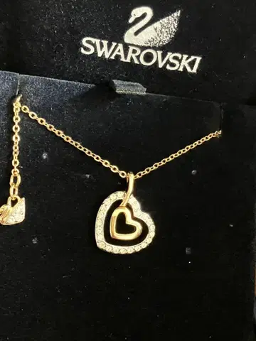 SWAROVSKI 스와로브스키 목걸이 하트 파베 골드