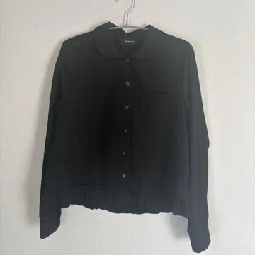 OHESHIO 프릴 블라우스 블랙