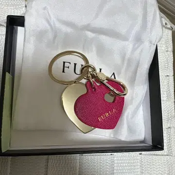 FURLA 하트 모양 키링 핑크