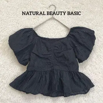NATURAL BEAUTY BASIC 자카드 크롭 블라우스 반팔